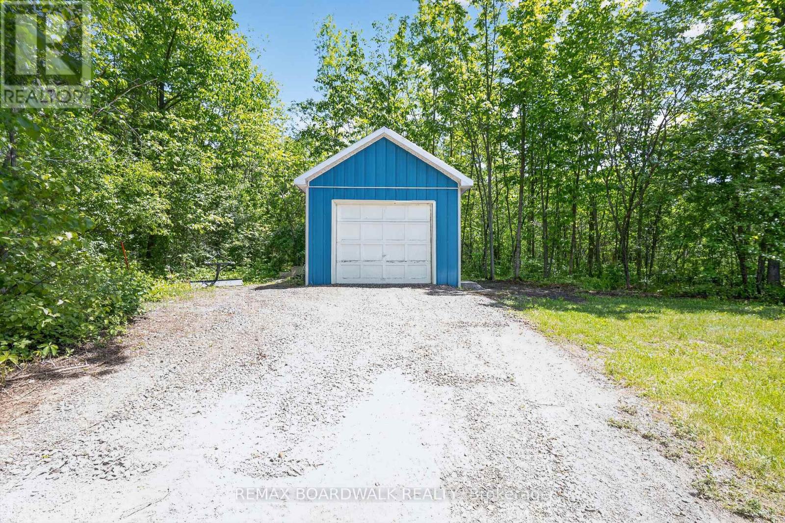 14930 Concession 10-11 Road Property Photo 28