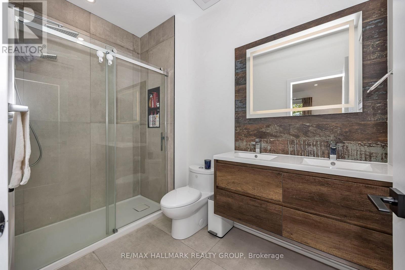 468 Mutual Street Property Photo 20
