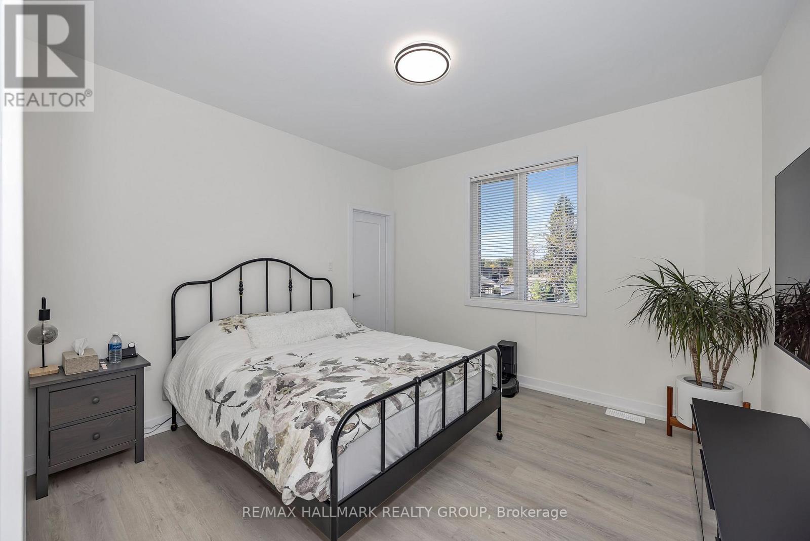 468 Mutual Street Property Photo 23