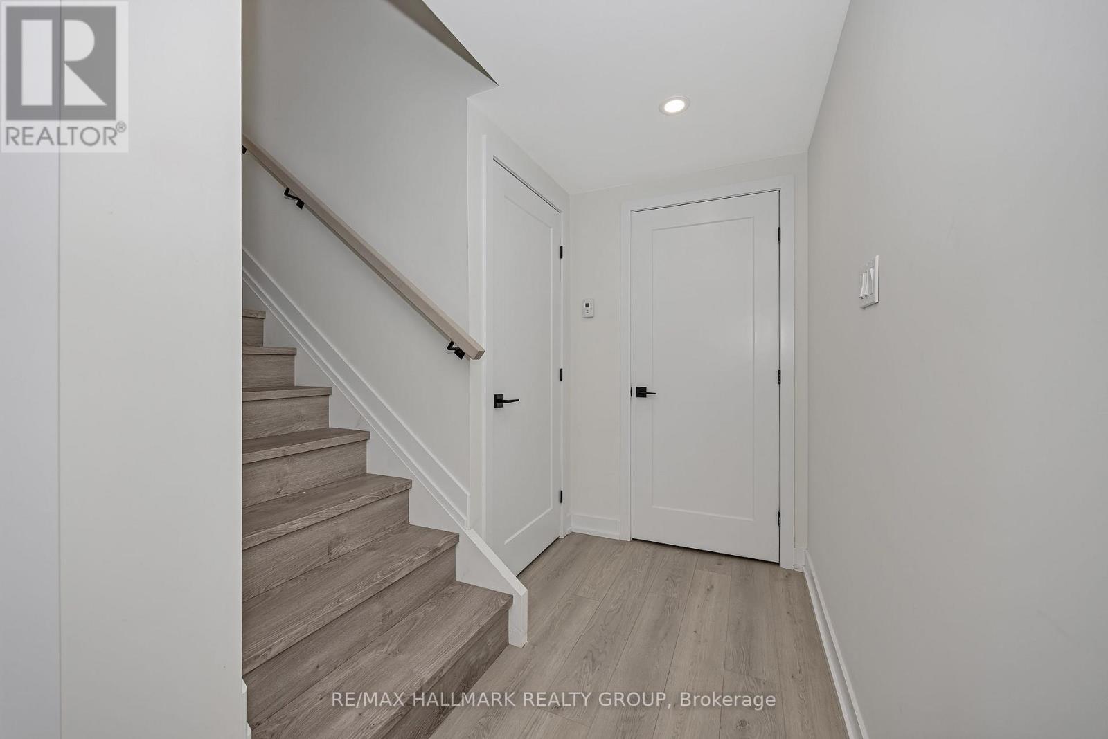 468 Mutual Street Property Photo 30