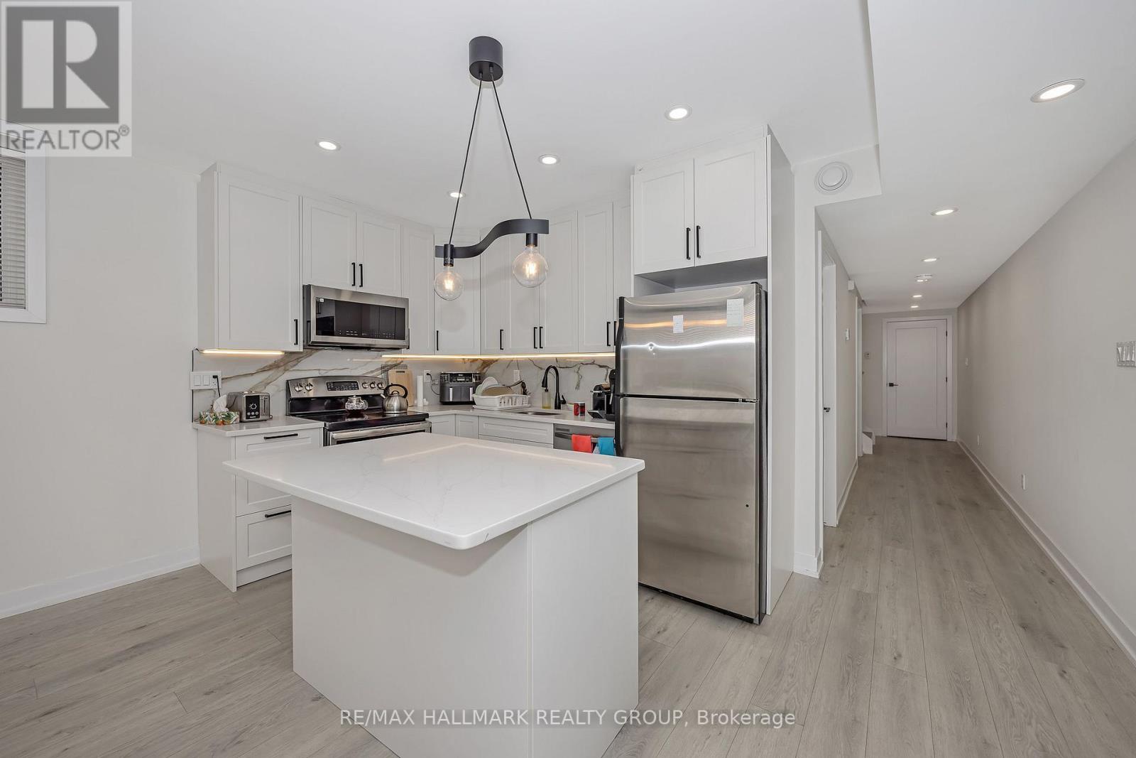 468 Mutual Street Property Photo 32
