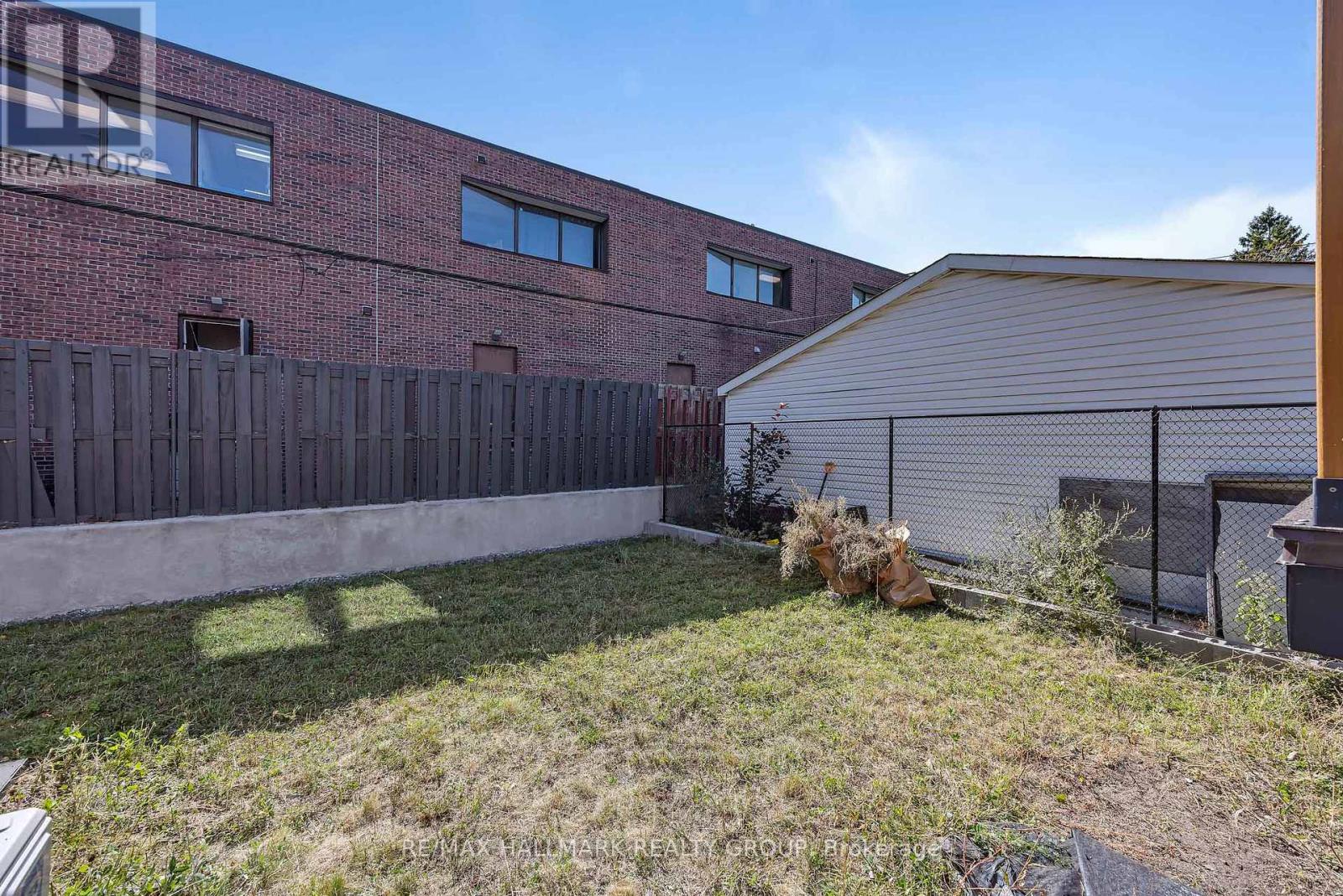 468 Mutual Street Property Photo 43