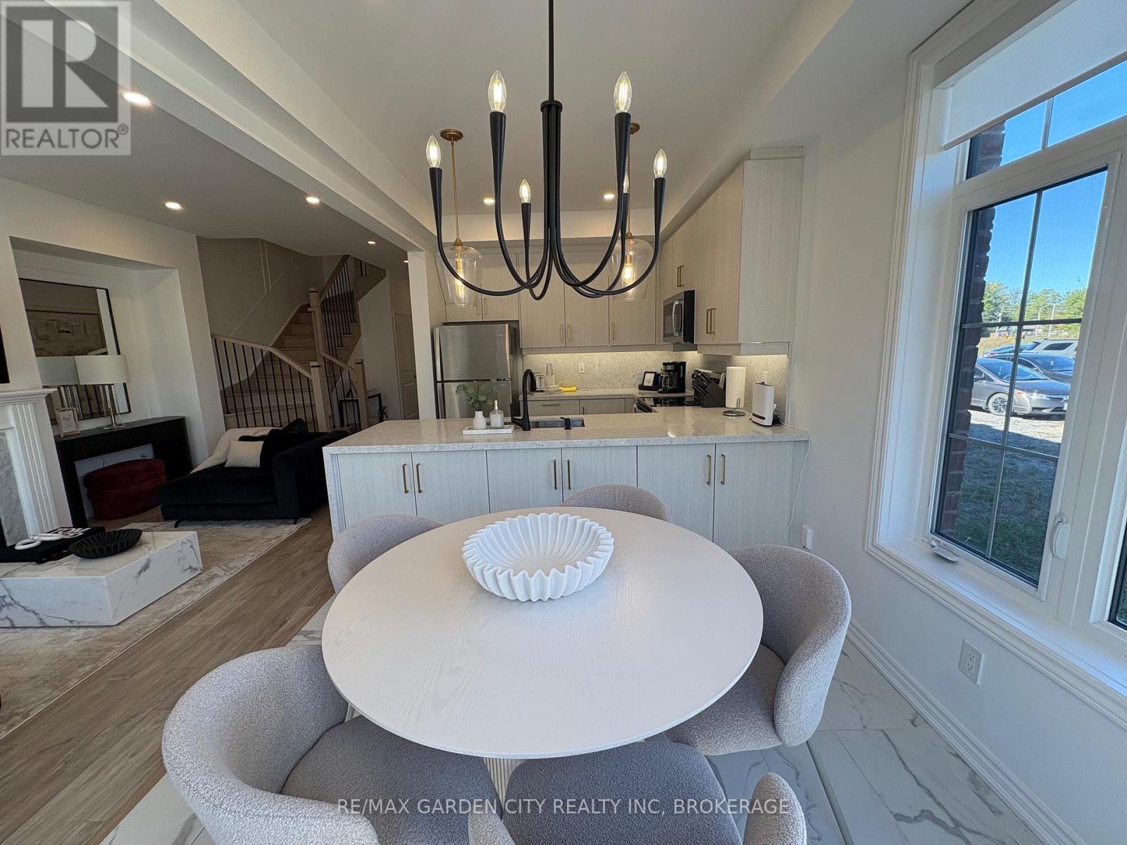 7460 Baycrest Common Property Photo 17