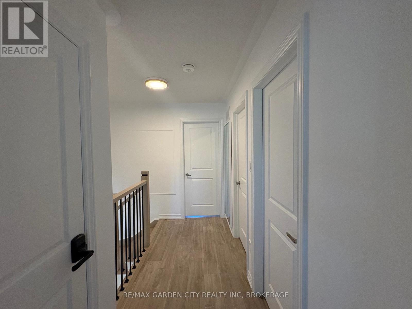 7460 Baycrest Common Property Photo 18