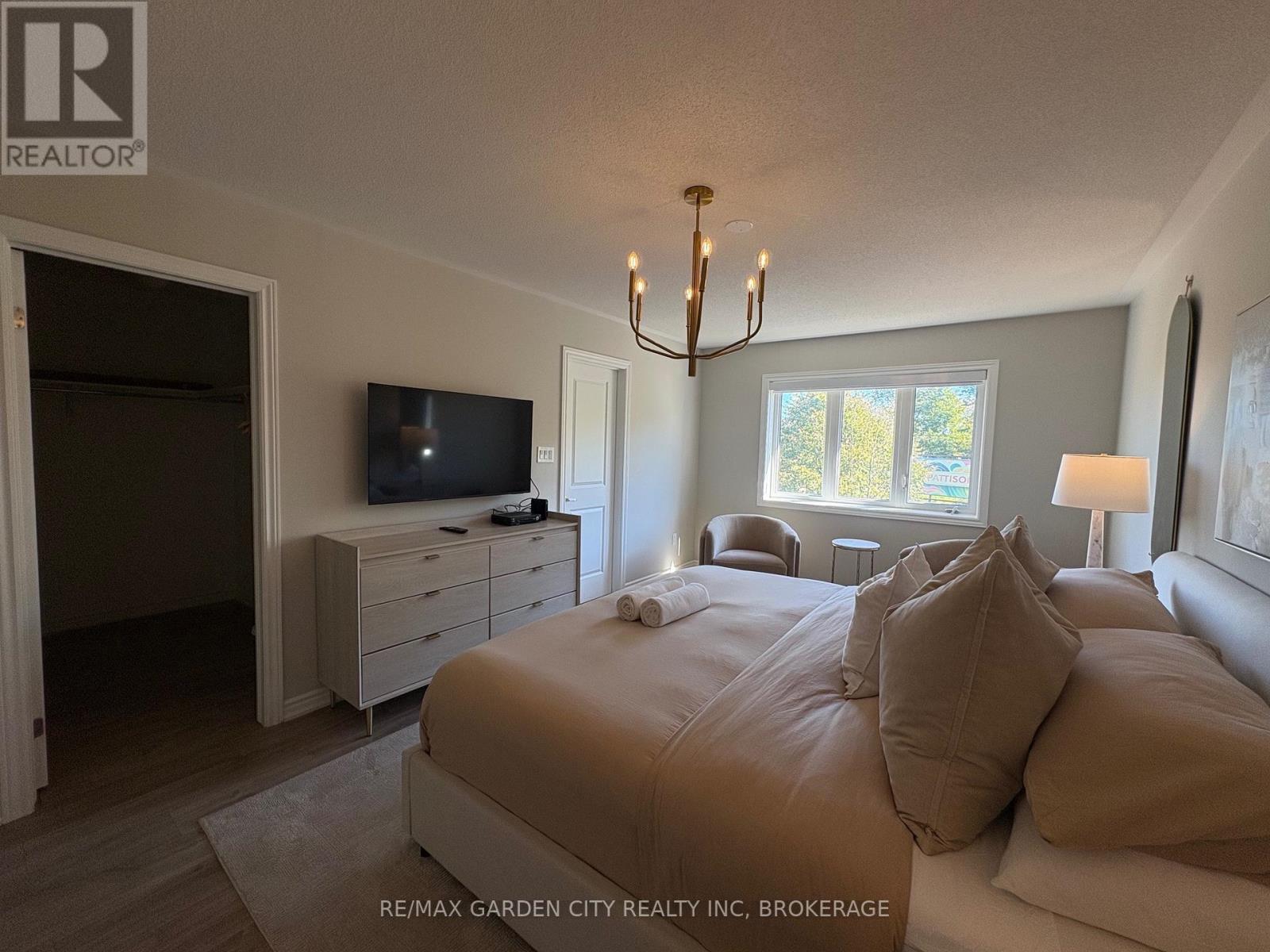 7460 Baycrest Common Property Photo 21