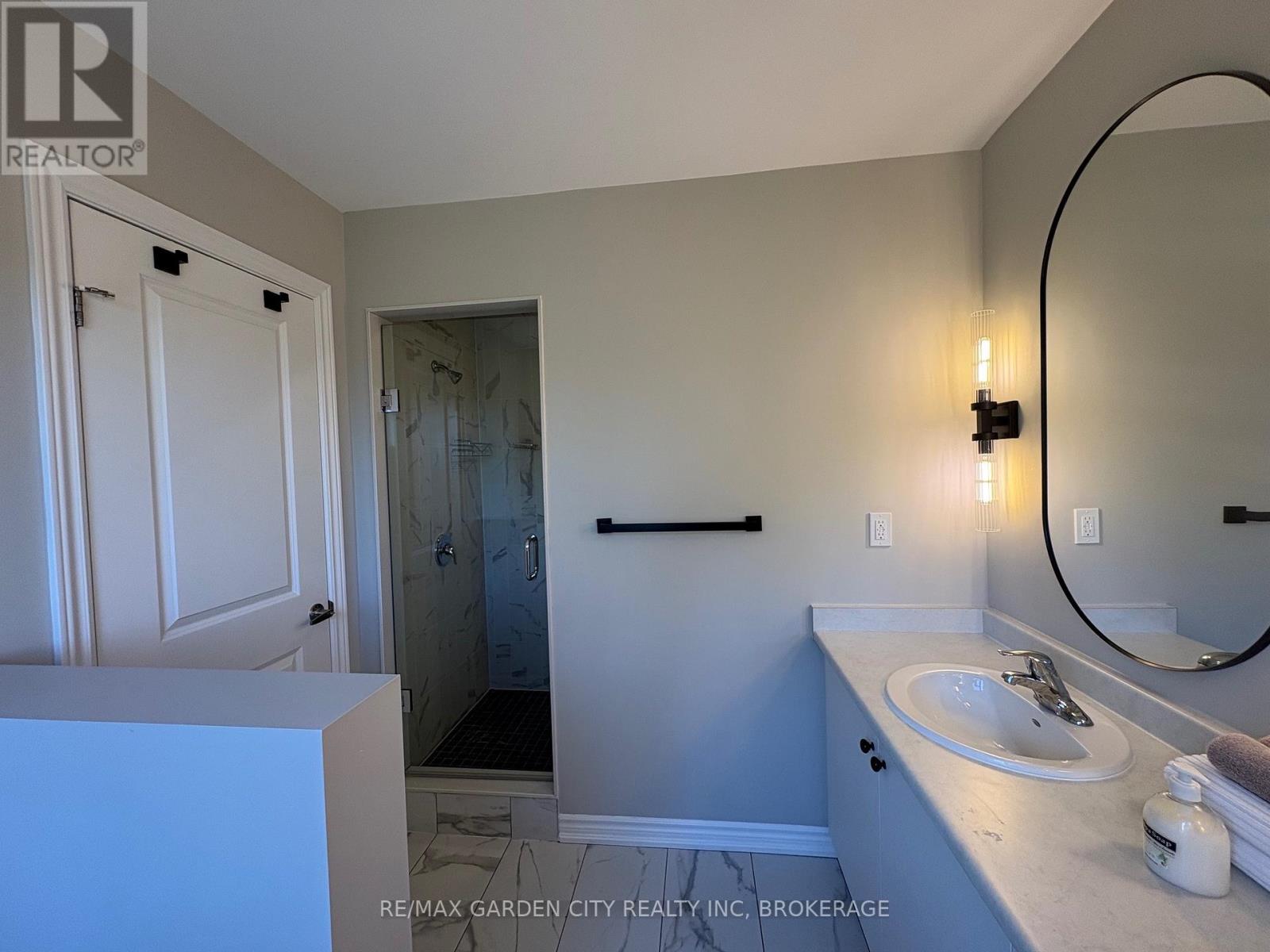 7460 Baycrest Common Property Photo 25