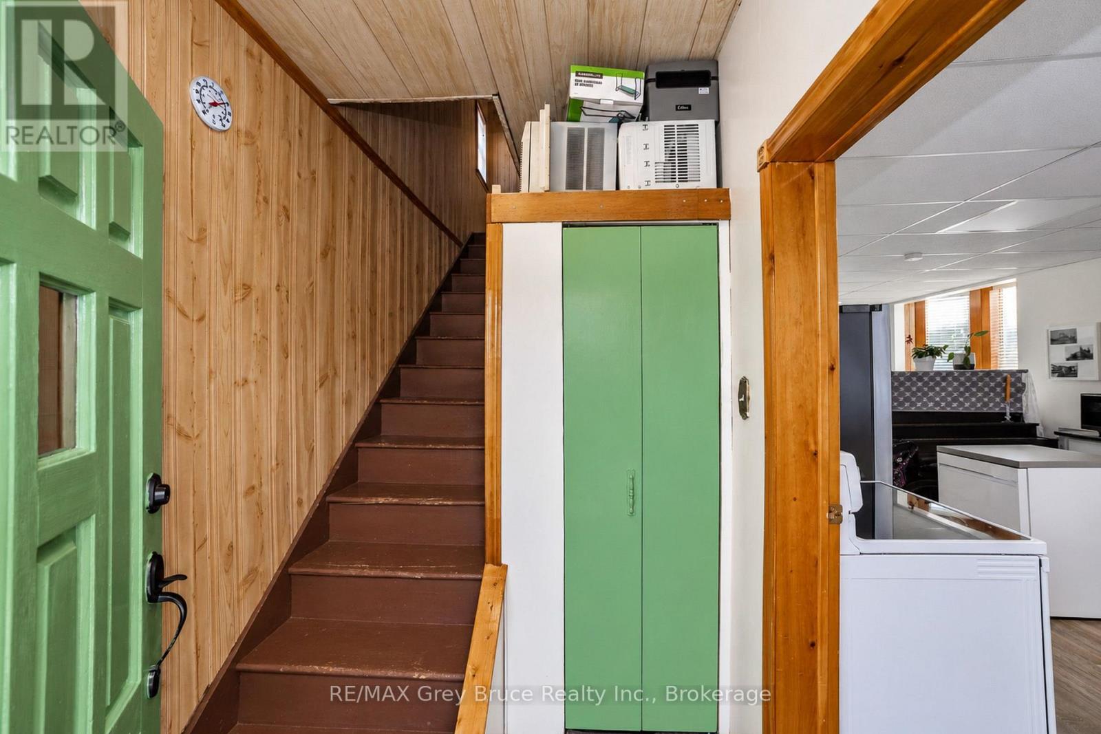 213 Victoria Street Property Photo 15