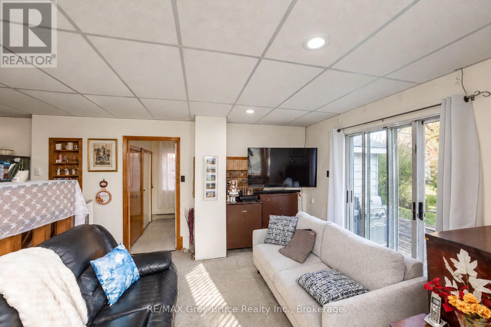 213 Victoria Street Property Photo 26