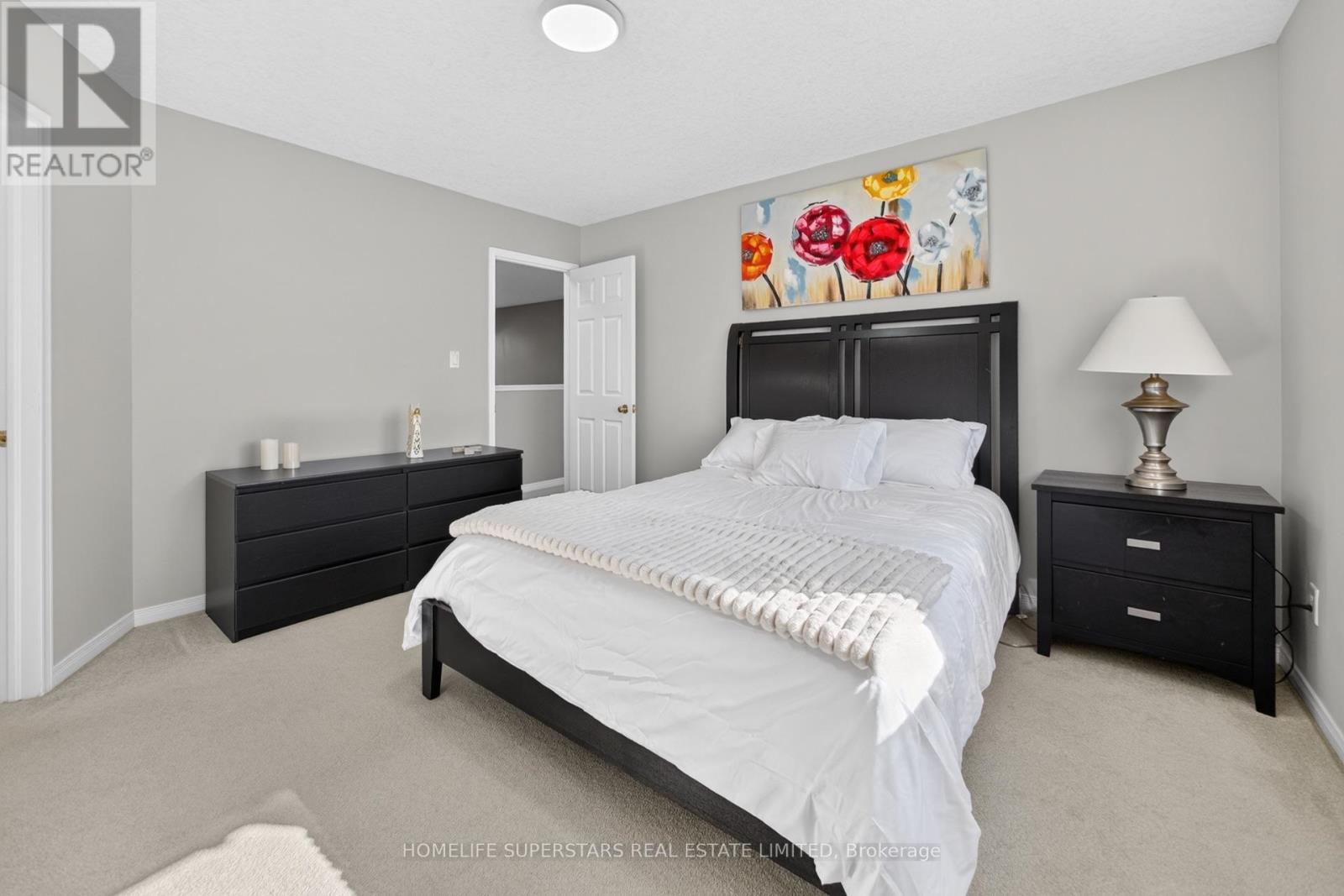 17 George Schmitt Court Property Photo 28