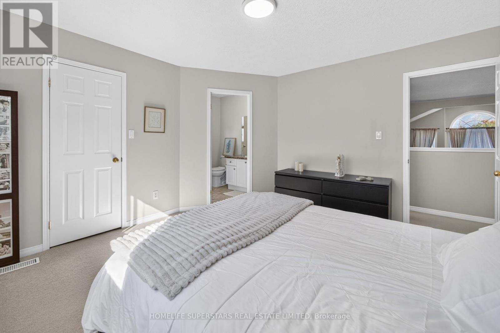 17 George Schmitt Court Property Photo 29