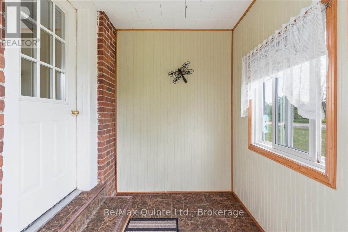 16492 Highway 62 Property Photo 7