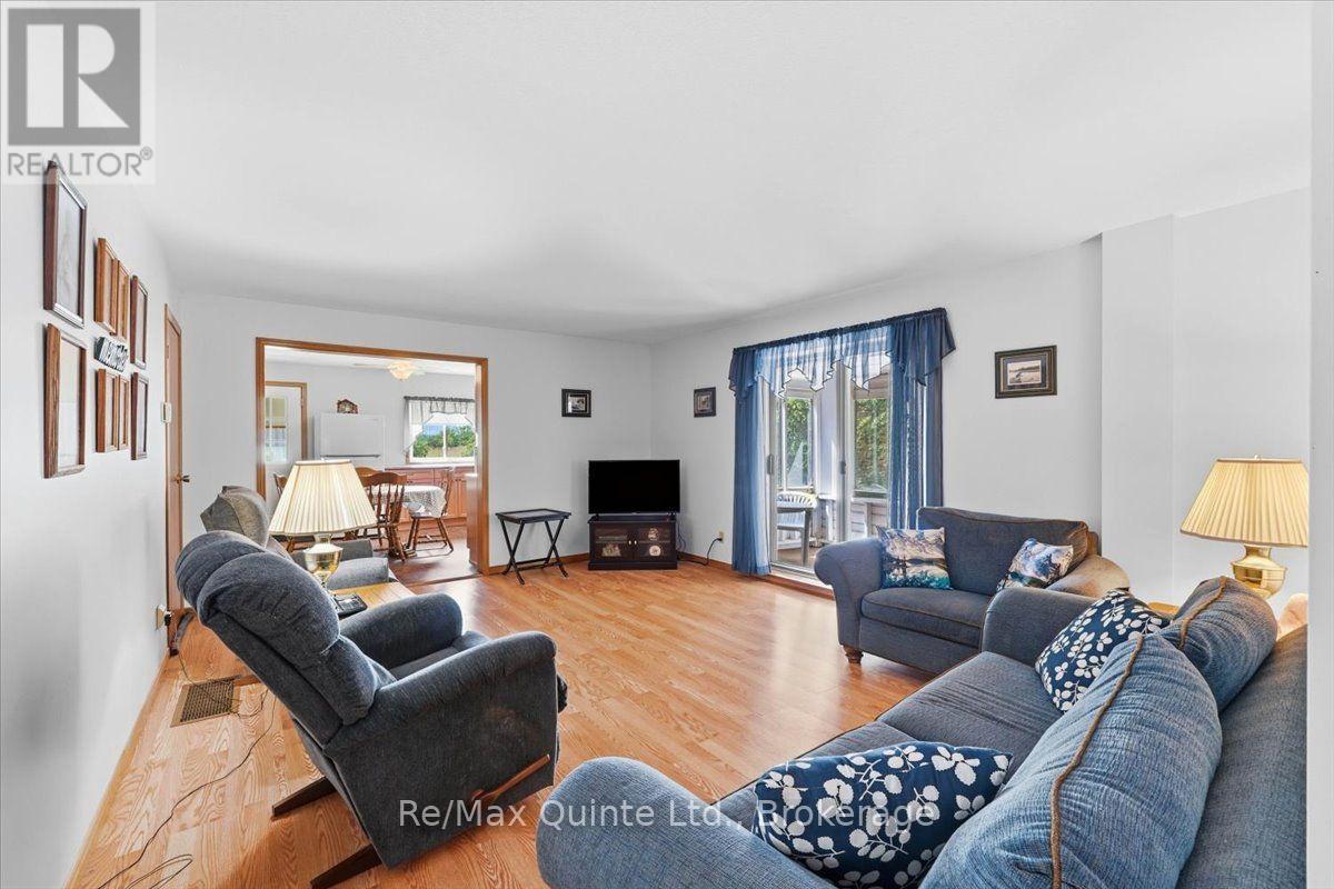 16492 Highway 62 Property Photo 13