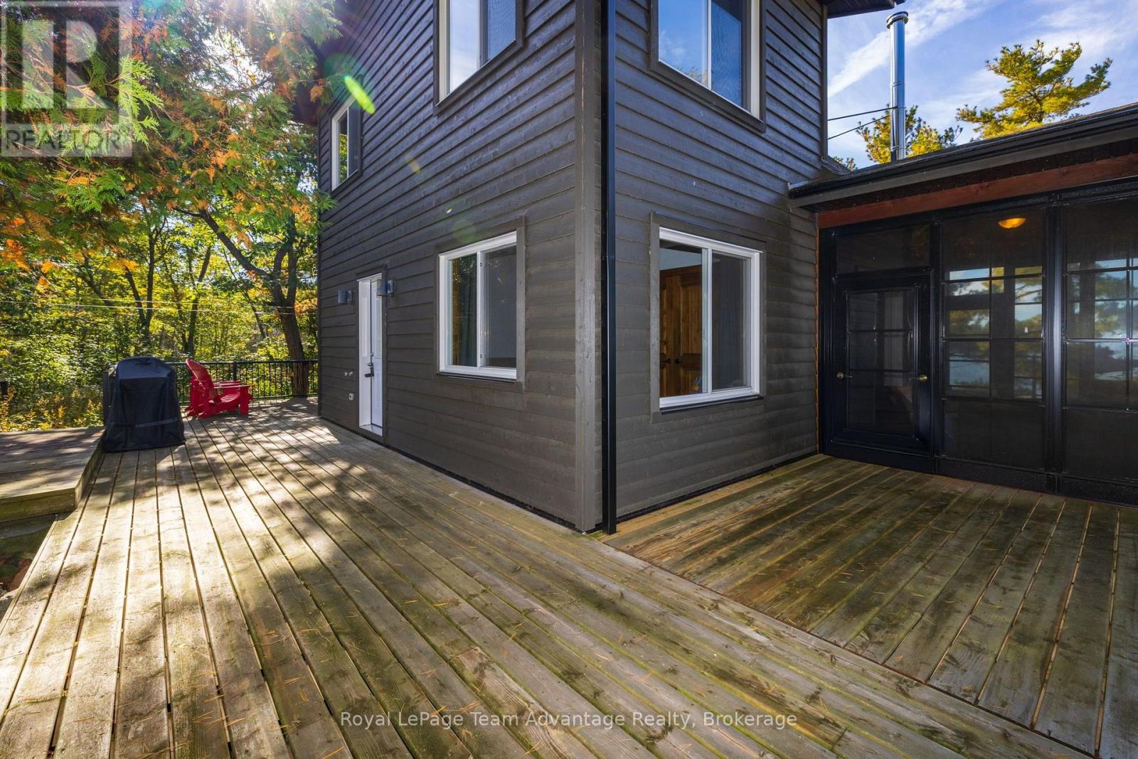 1 A20 Island Property Photo 11