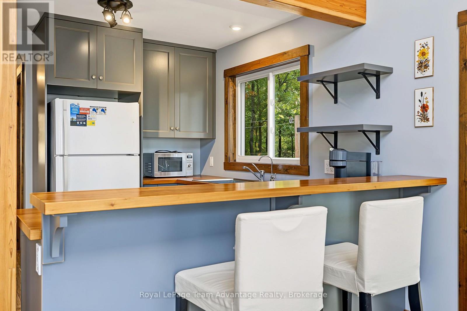 1 A20 Island Property Photo 20