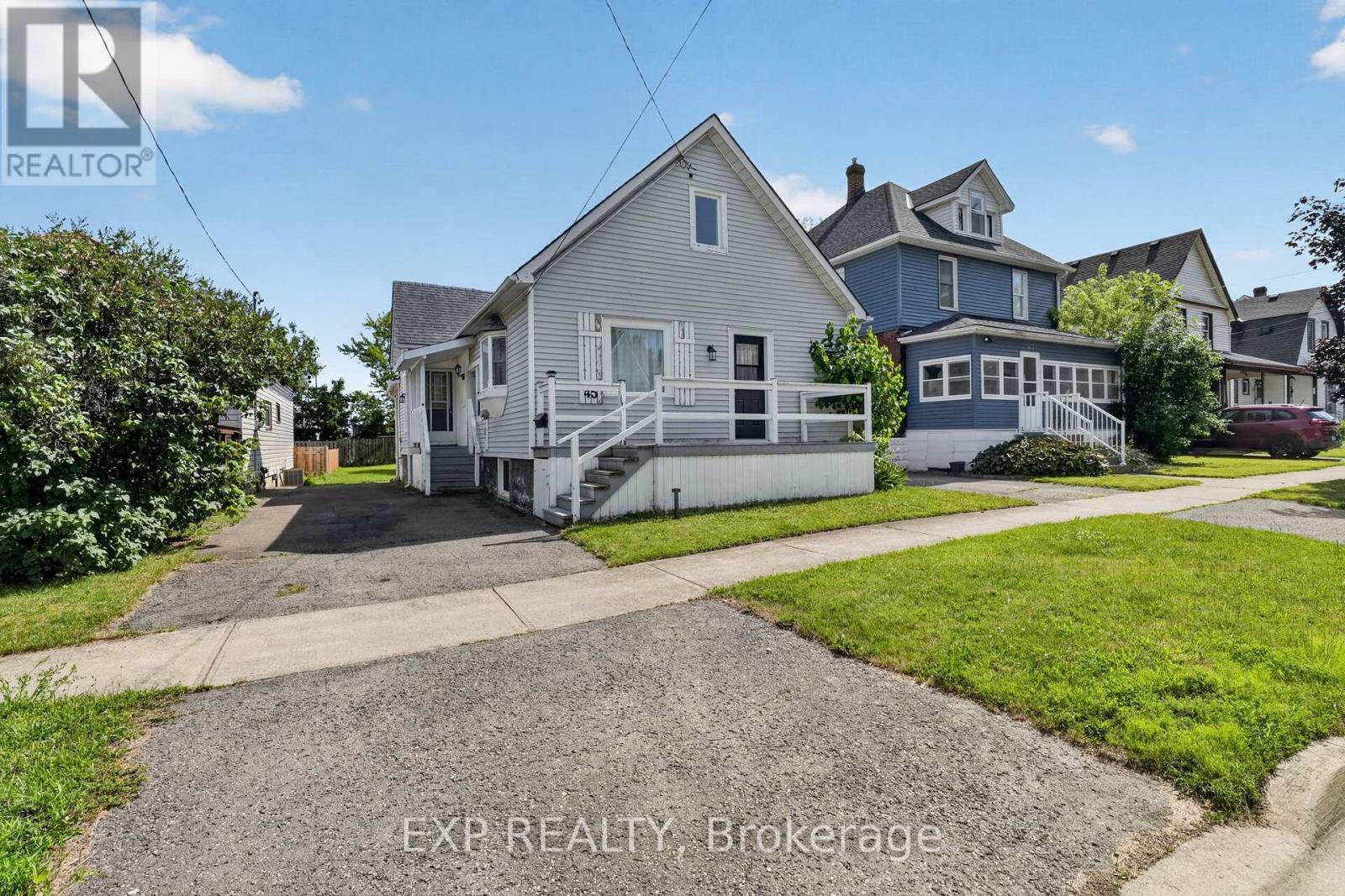45 Phipps Street Property Photo 2