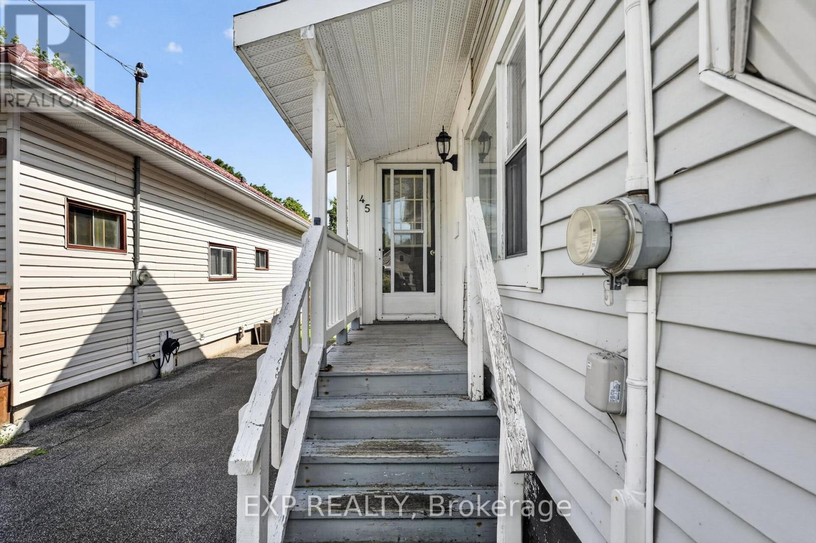 45 Phipps Street Property Photo 5