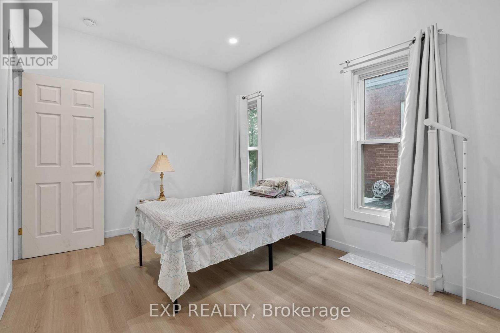 45 Phipps Street Property Photo 17