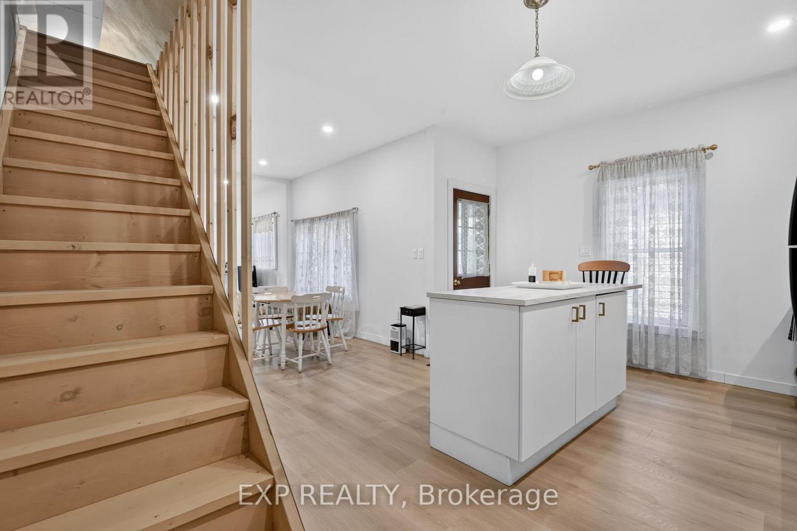 45 Phipps Street Property Photo 25