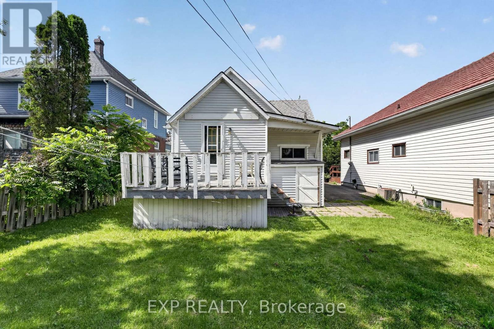 45 Phipps Street Property Photo 39
