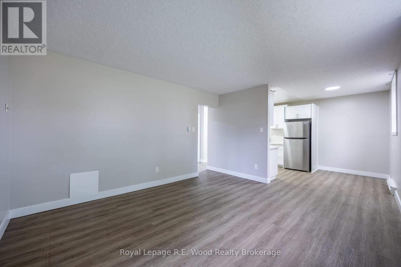 102 - 98 Forest Street Property Photo 6