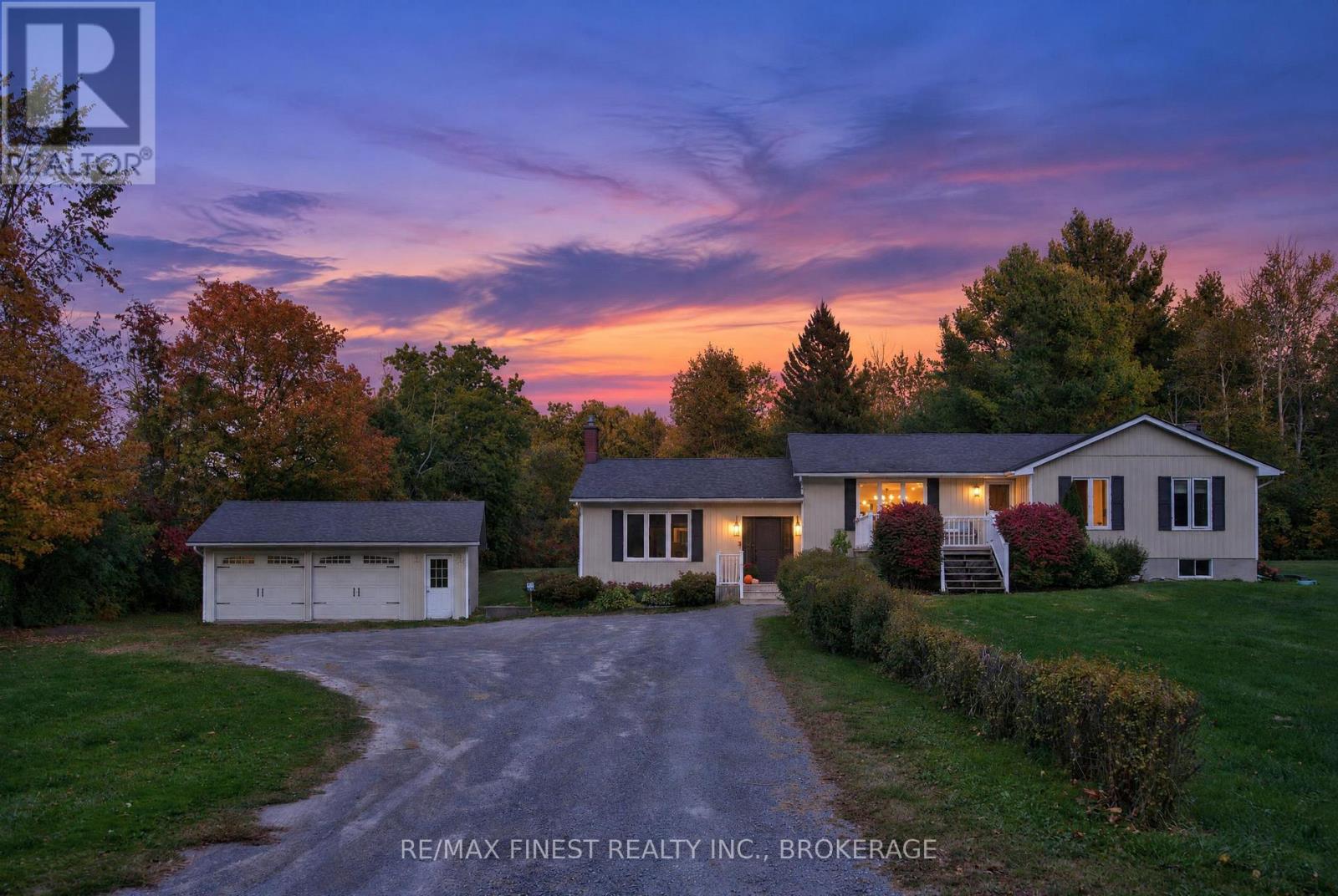 466 Mackenzie Road Property Photo 3