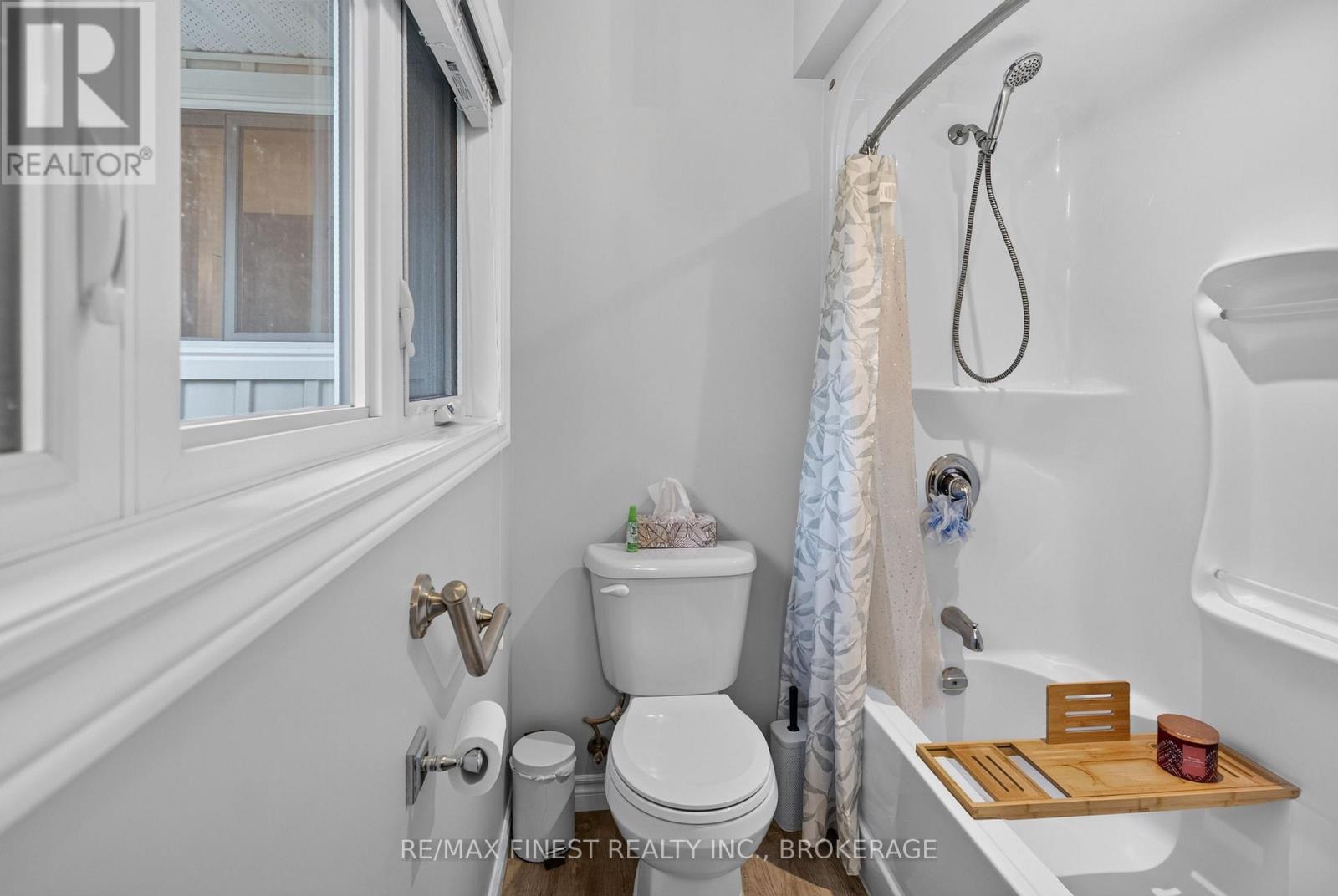 466 Mackenzie Road Property Photo 28