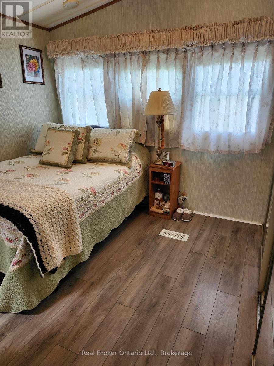 524 Poplar Place Property Photo 23