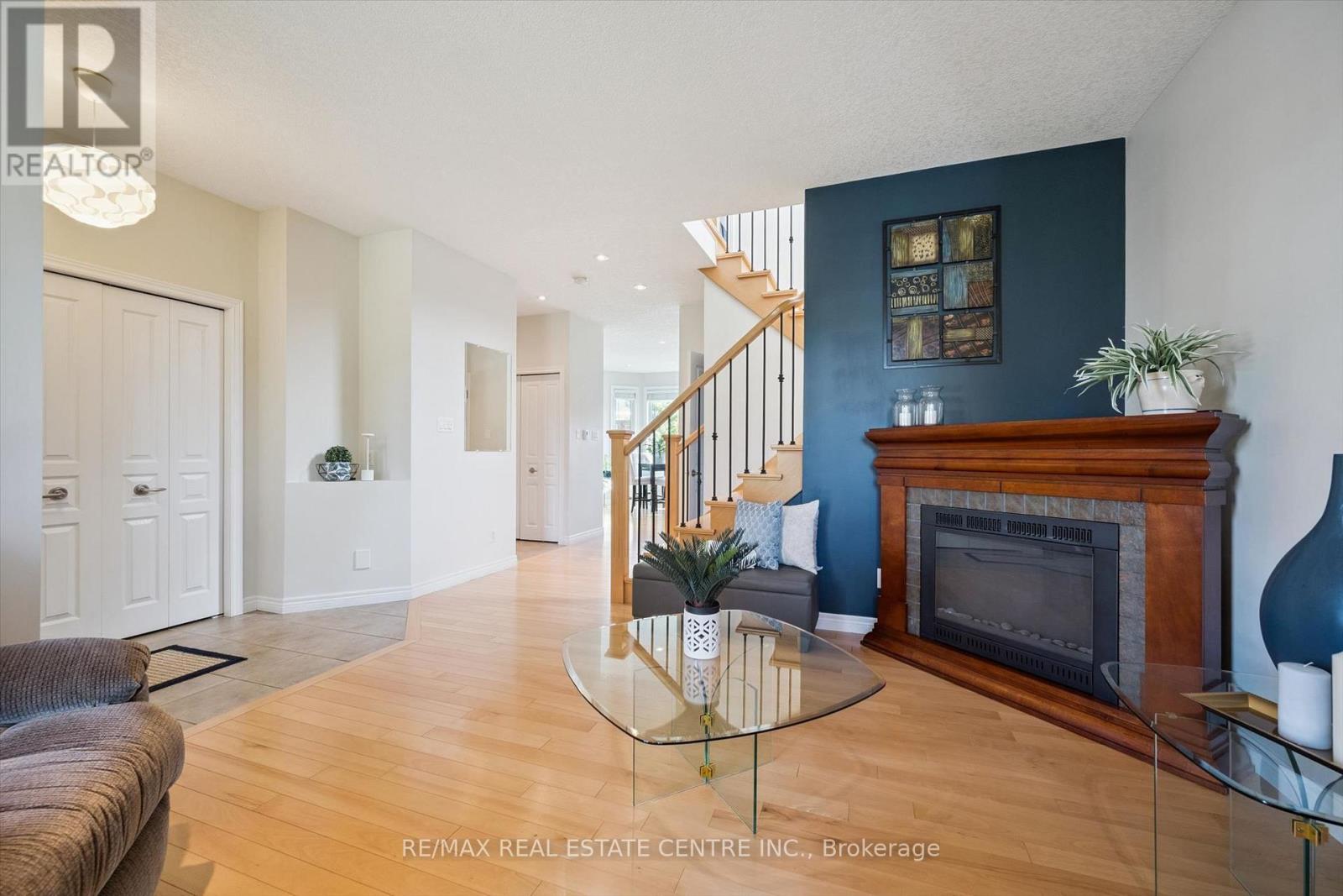 25 Hunsberger Drive Property Photo 4