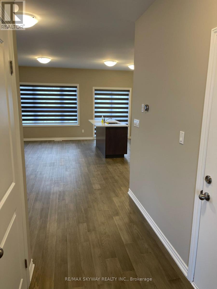 294 Wellandvale Drive Property Photo 10