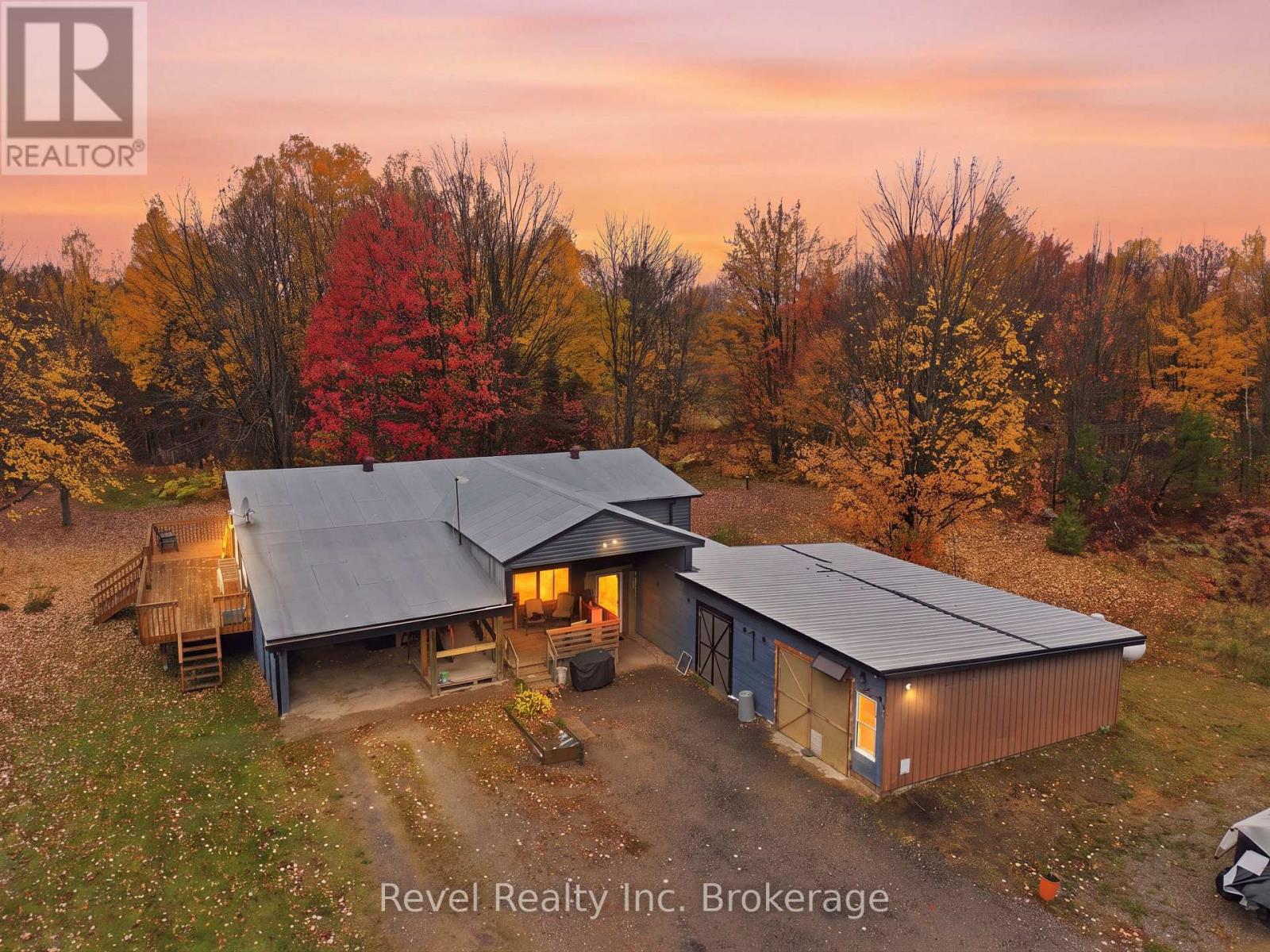 140 Bluesea Road Sw Property Photo 1