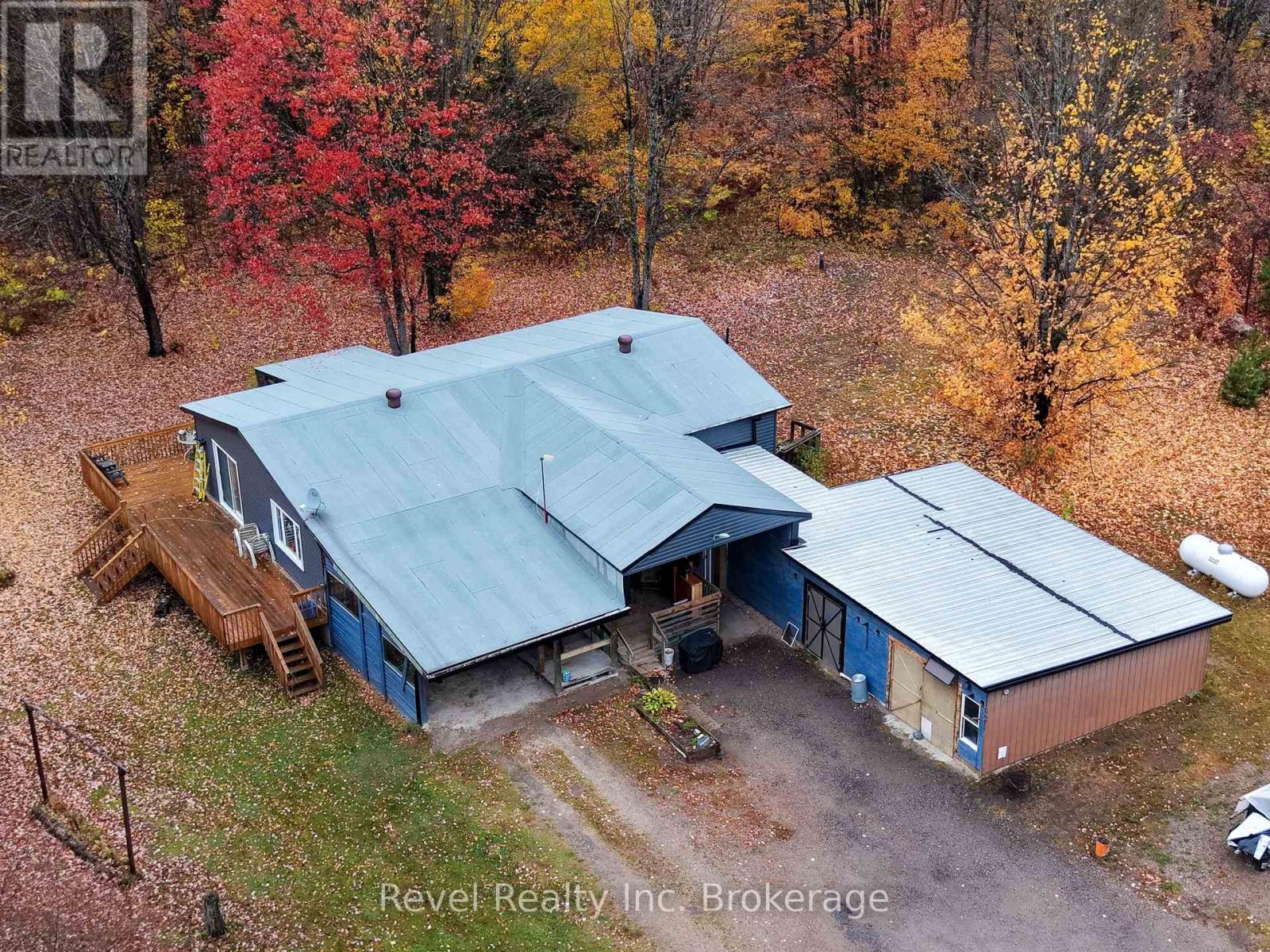 140 Bluesea Road Sw Property Photo 2