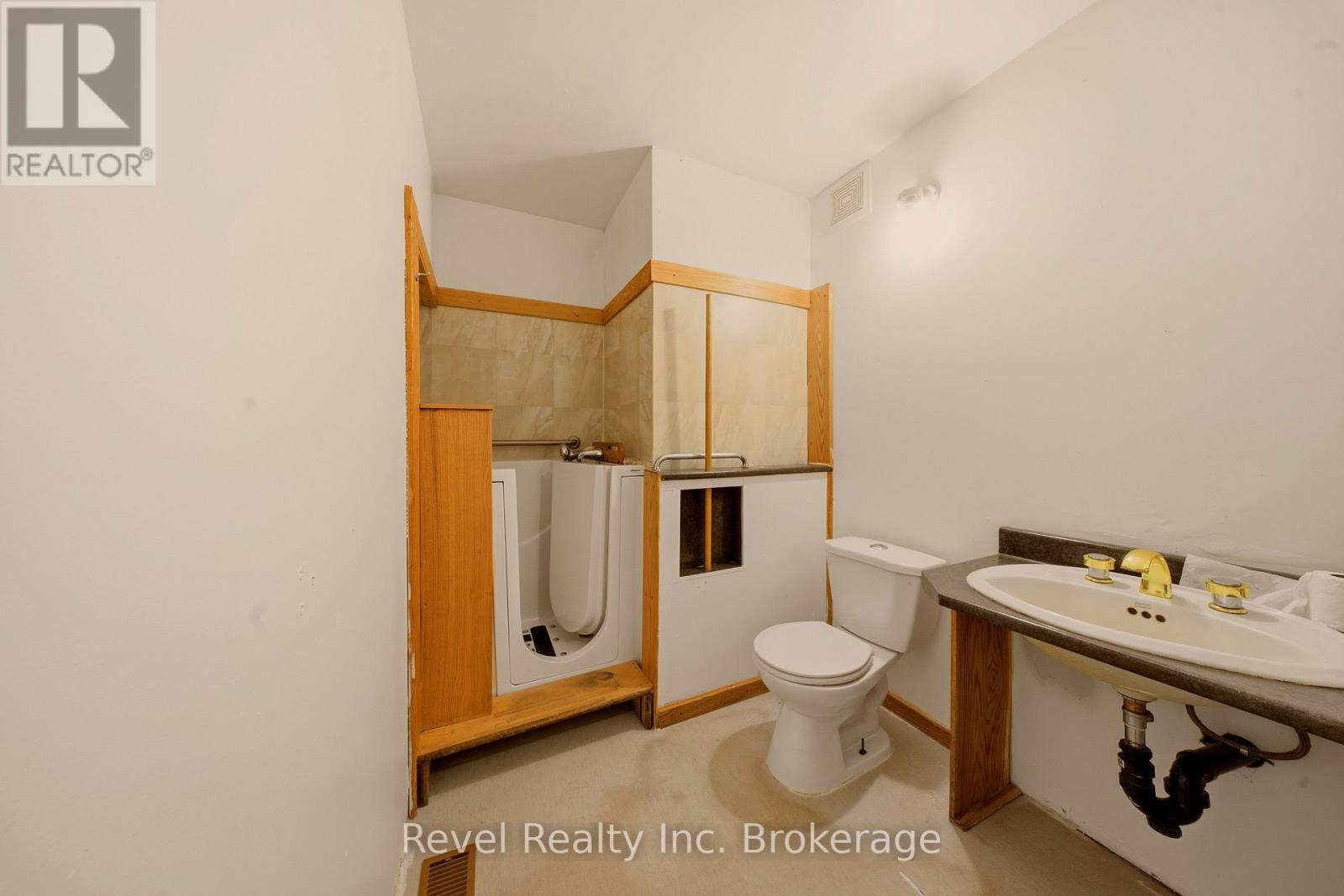 140 Bluesea Road Sw Property Photo 15