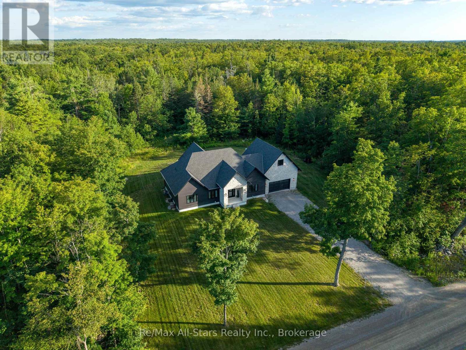 210 White Valley Road Property Photo 2