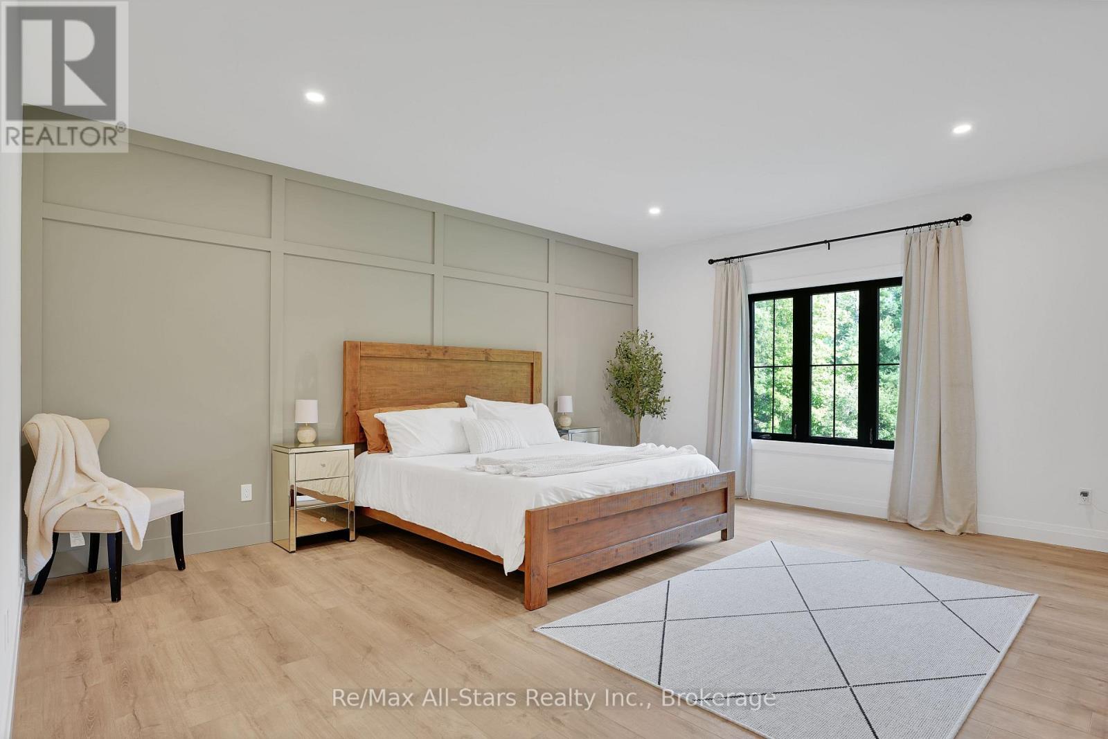 210 White Valley Road Property Photo 10