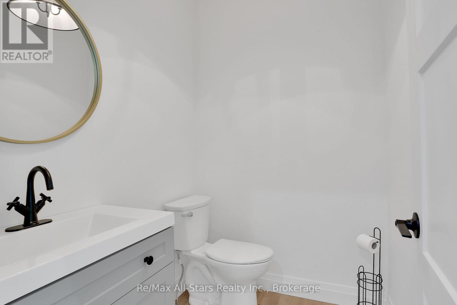 210 White Valley Road Property Photo 18