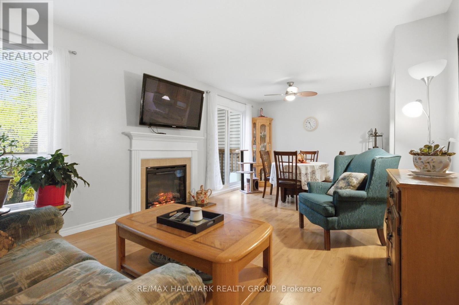 5 - 420 Fenerty Court Property Photo 6