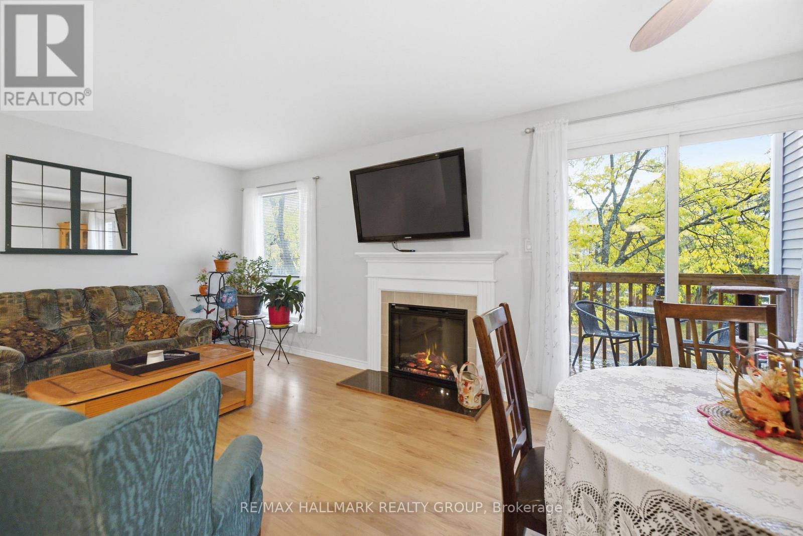 5 - 420 Fenerty Court Property Photo 10