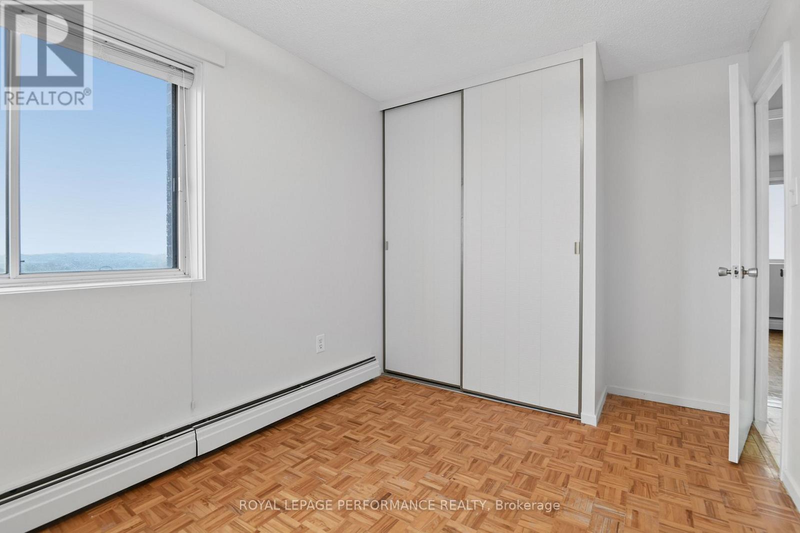 805 - 20 Chesterton Drive Property Photo 22