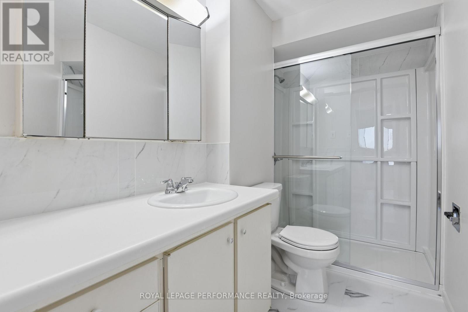 805 - 20 Chesterton Drive Property Photo 25