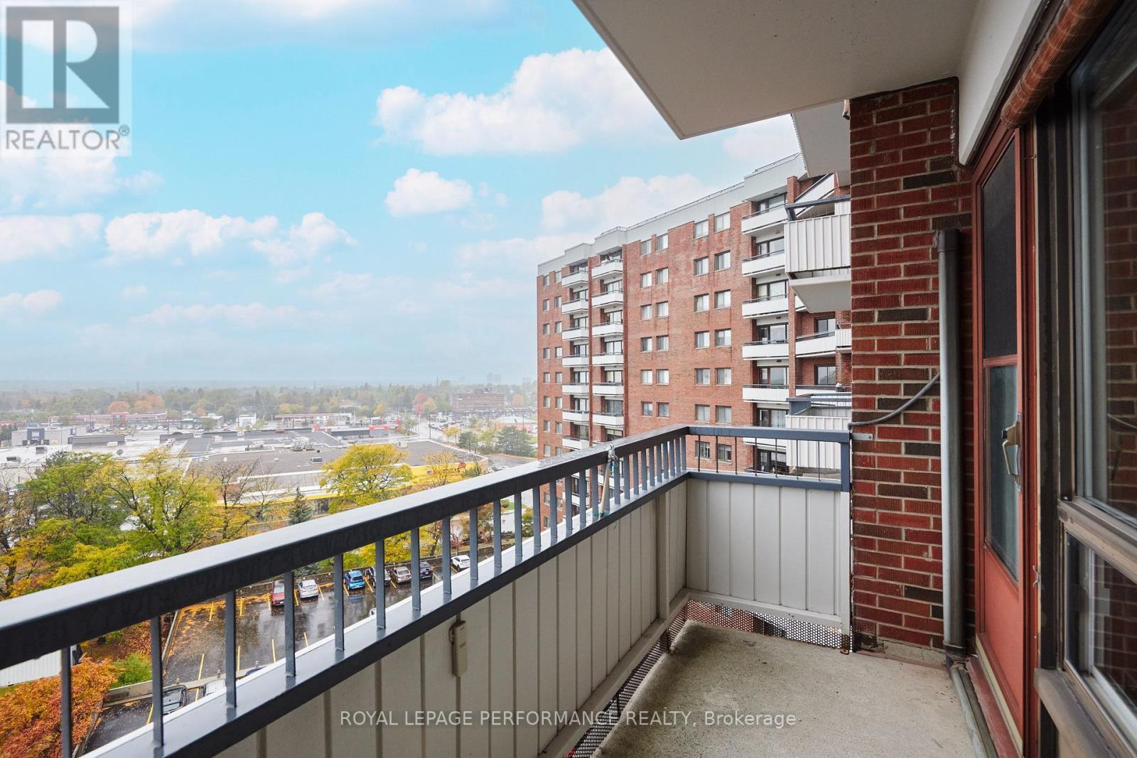805 - 20 Chesterton Drive Property Photo 29