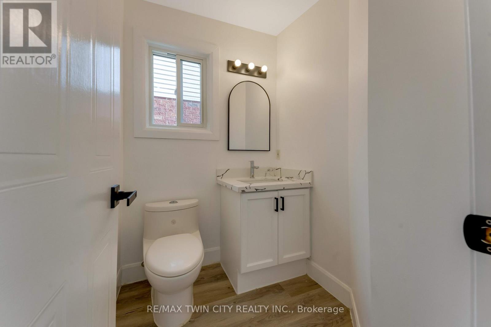 31 Swartz Street Property Photo 11