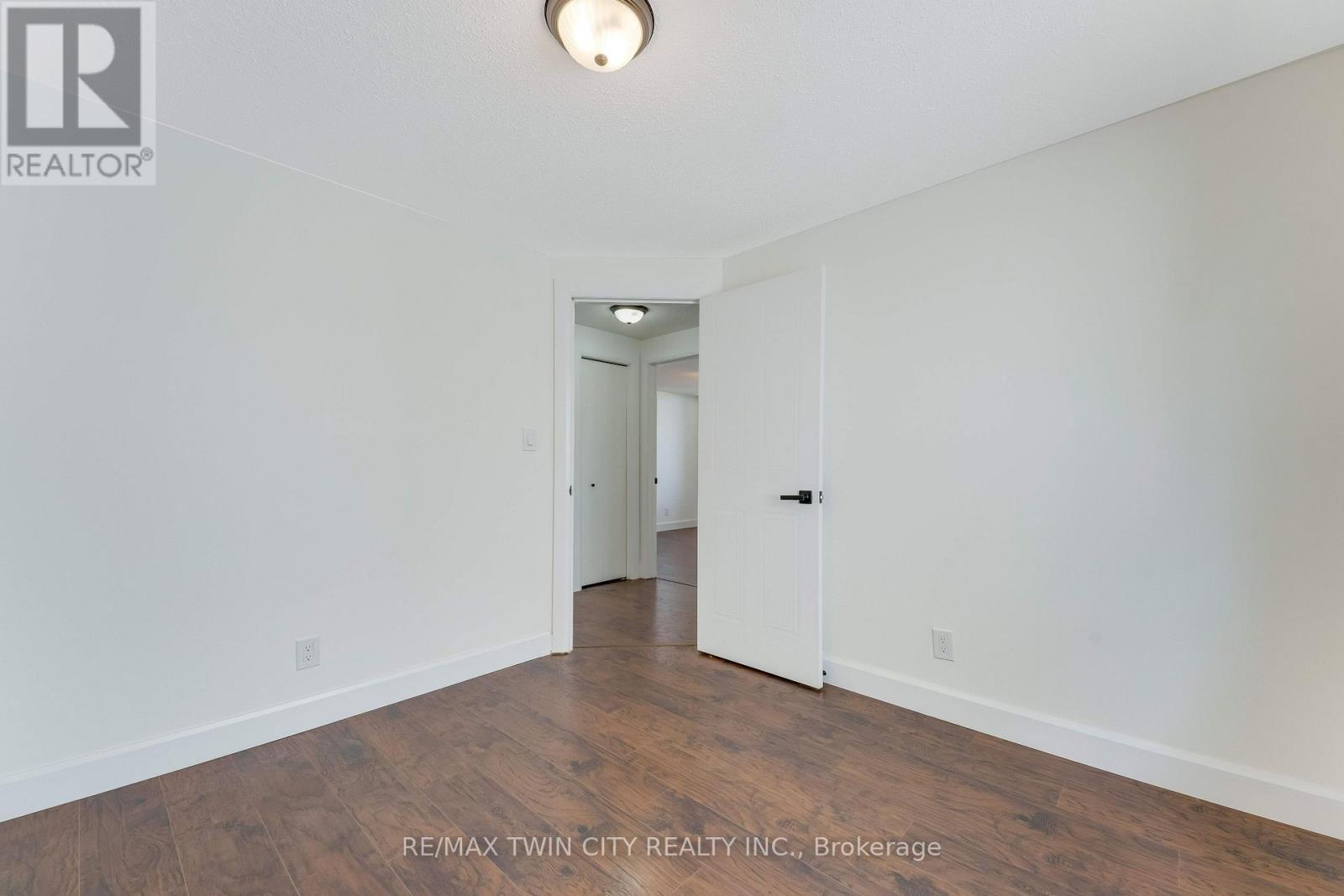 31 Swartz Street Property Photo 23
