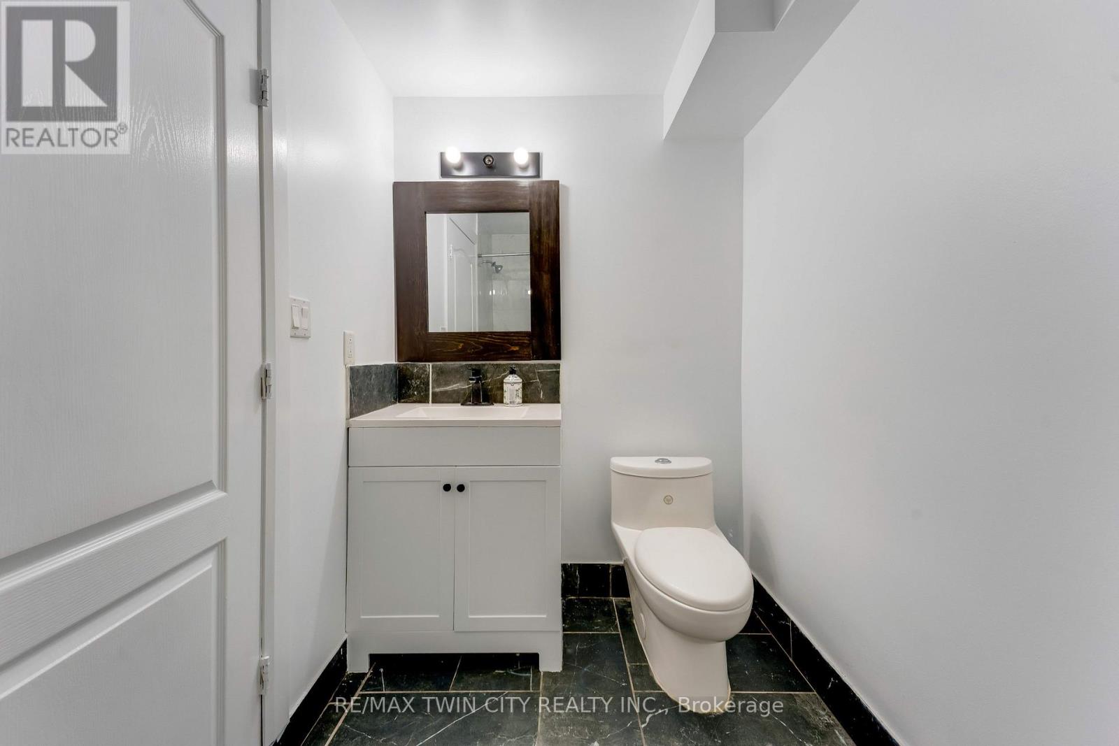 31 Swartz Street Property Photo 28