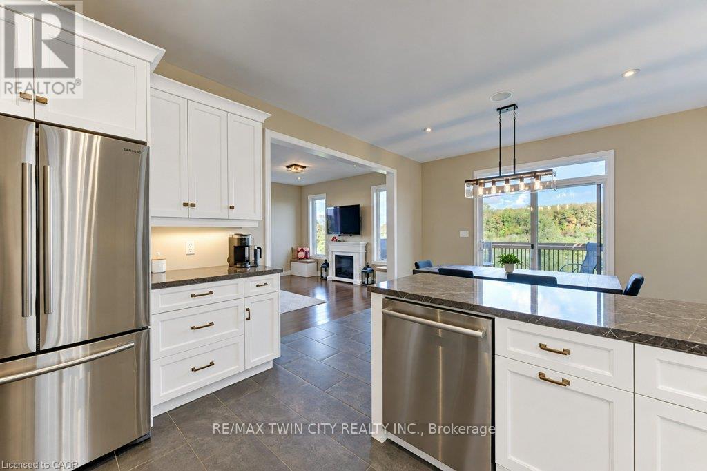 524 Sundew Drive Property Photo 14