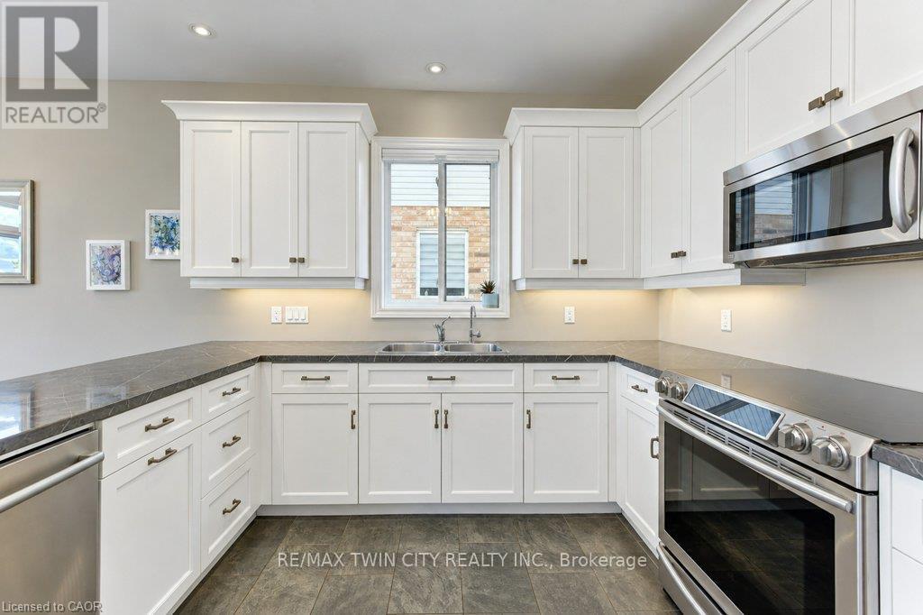 524 Sundew Drive Property Photo 15
