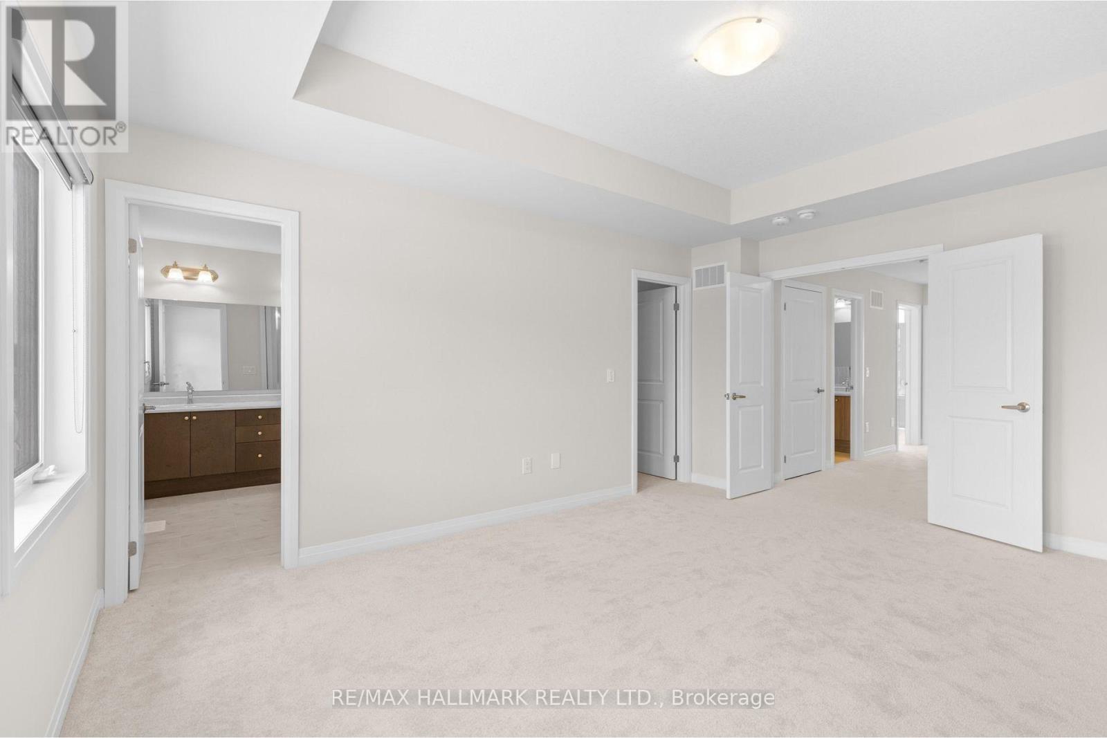 16 Crossmore Crescent Property Photo 14