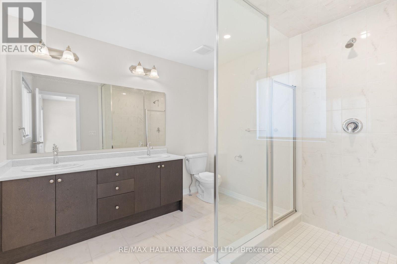 16 Crossmore Crescent Property Photo 15