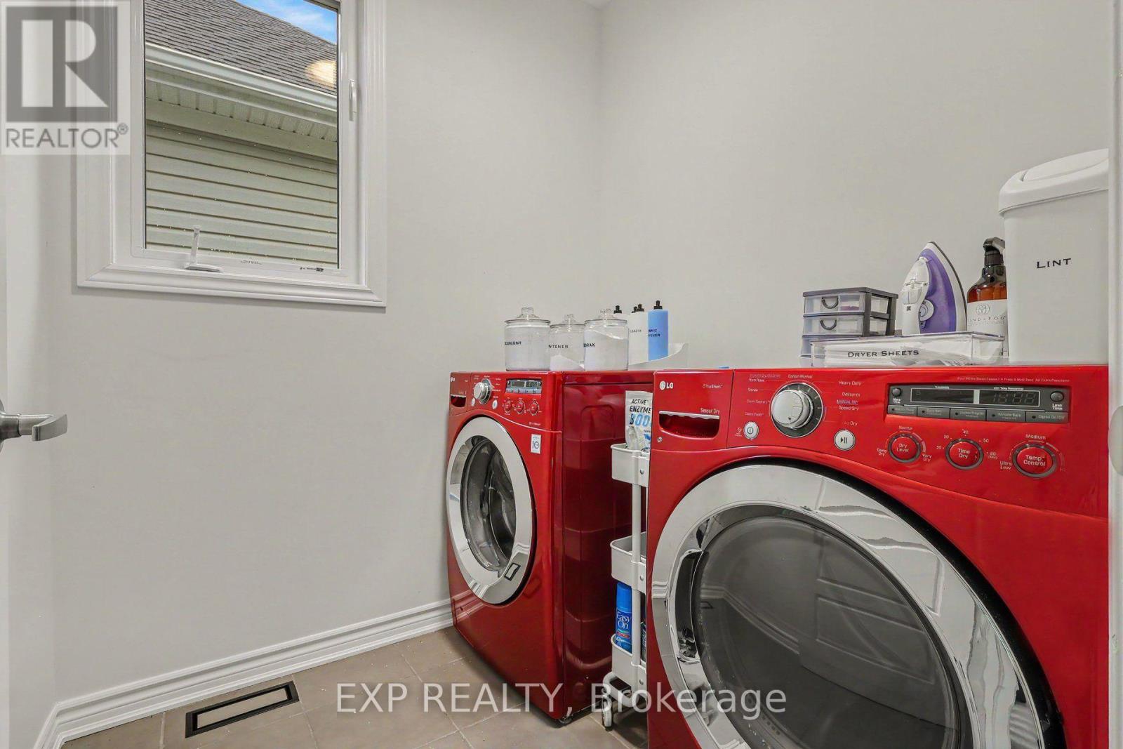 127 Switch Grass Crescent Property Photo 26