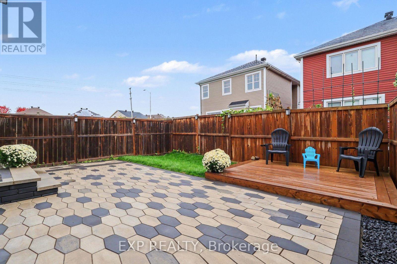 127 Switch Grass Crescent Property Photo 30