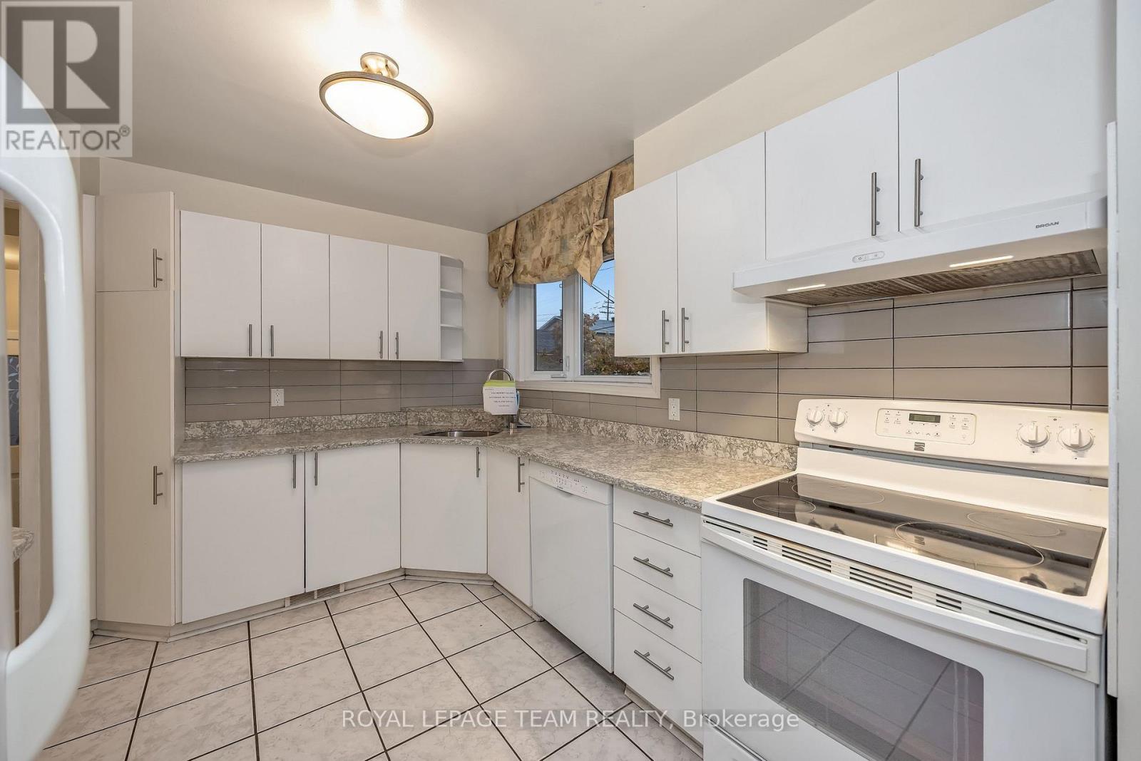 2200 Martha Avenue Property Photo 15